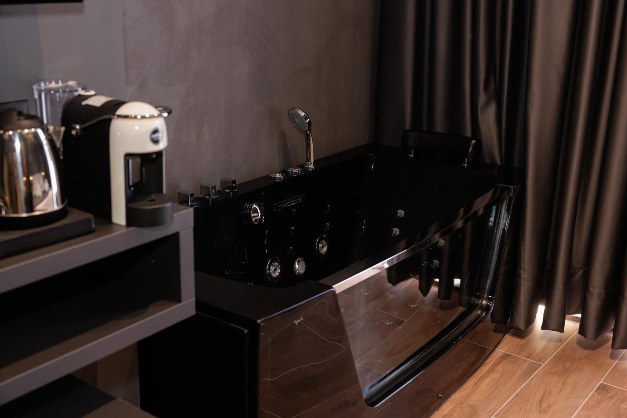 Bel Ami Tirana Hotel Ngoại thất bức ảnh