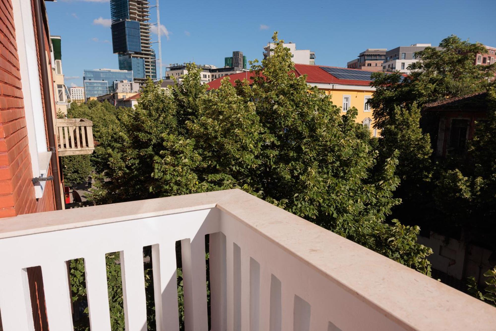 Bel Ami Tirana Hotel Ngoại thất bức ảnh
